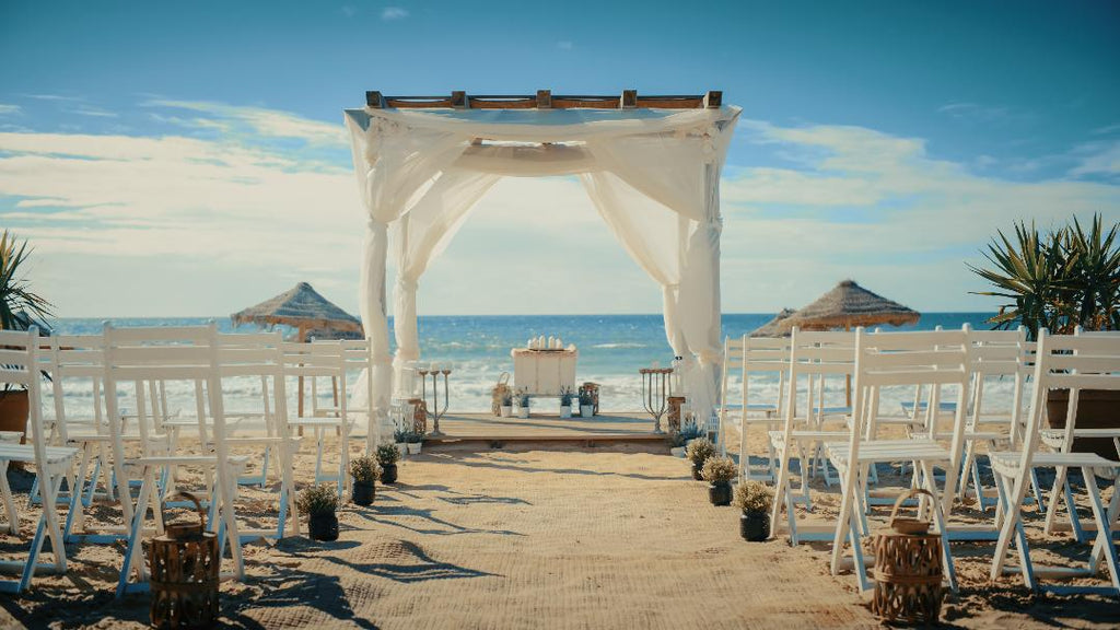 8 Tips On How To Cut Down Beach Wedding Costs